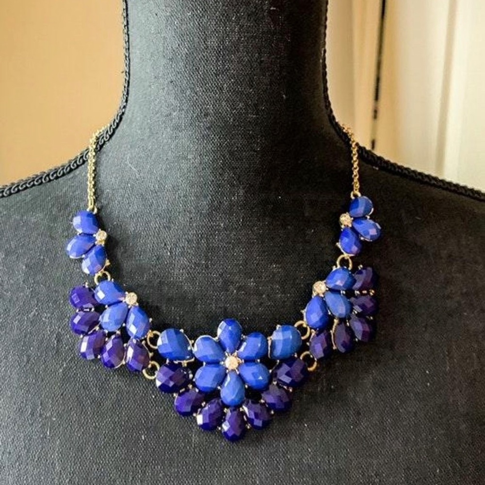 Blue and gold necklace